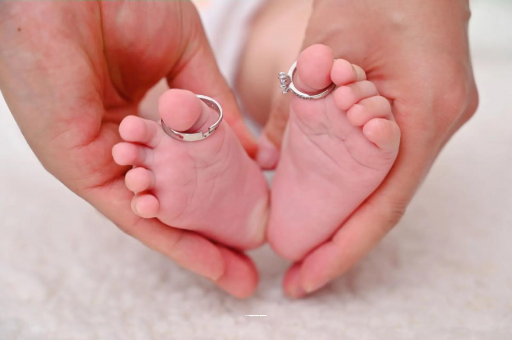 黄南怀孕小肚子酸酸的